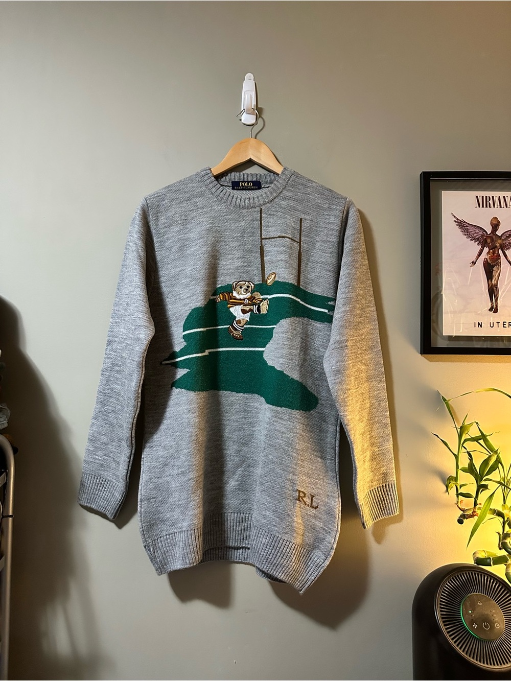 Ralph Lauren Gray Crewneck Sweater with Green Graphic